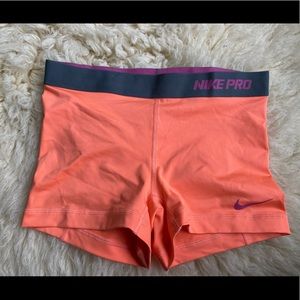Nike compression shorts M